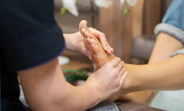 Finlake Spa Treatment Zenspa Pedicure