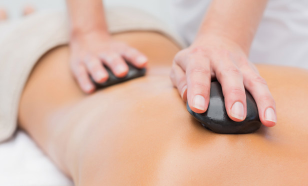 Finlake Spa Treatment Hot Stone Massage 3